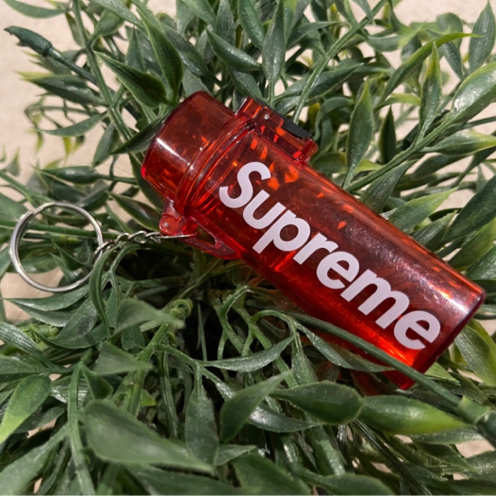 ✨Authentic SUPREME Lighter Receipt Money Case Holder Keychain